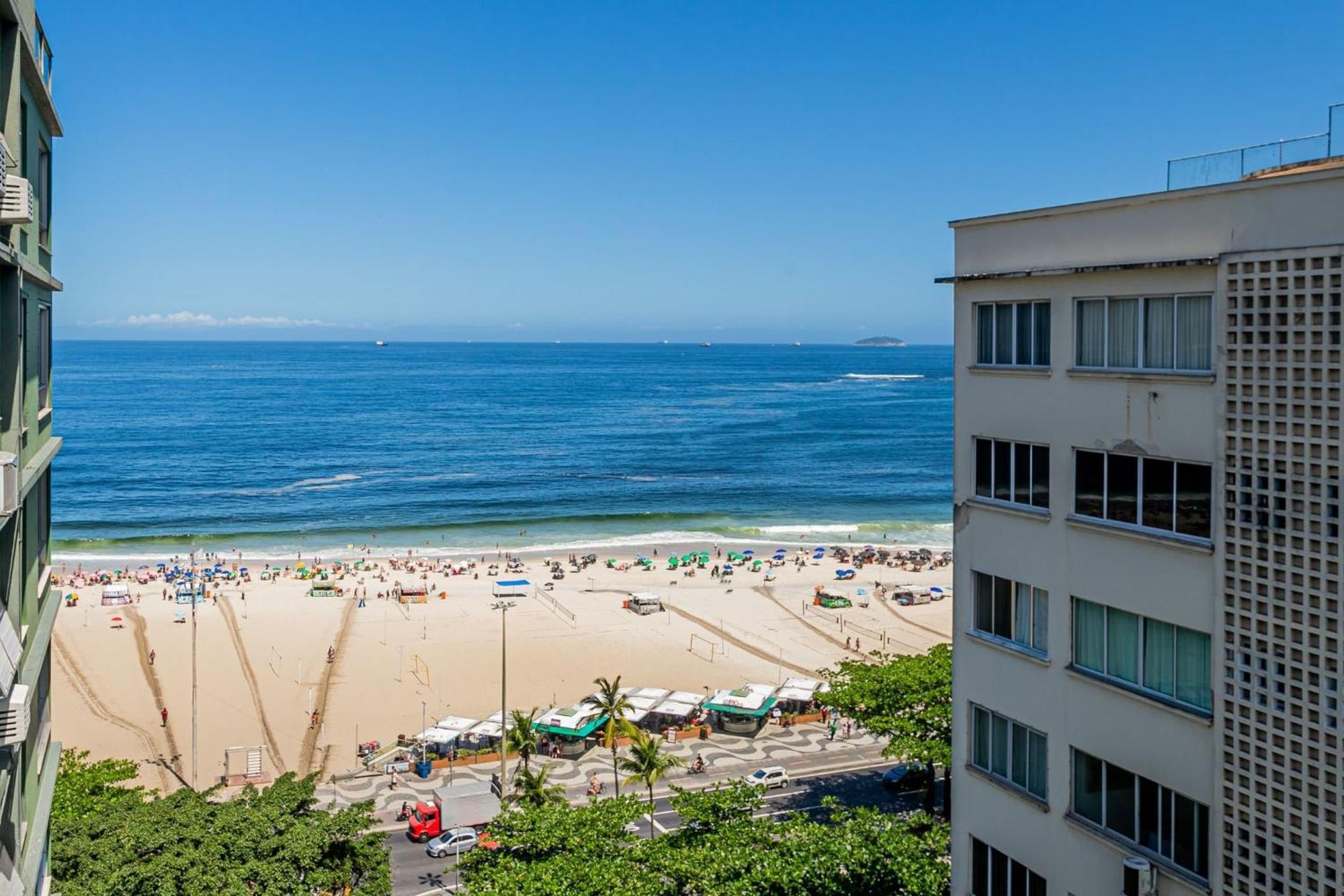 Apartamento Predio Com Servicos Ao Lado Da De Copacabana