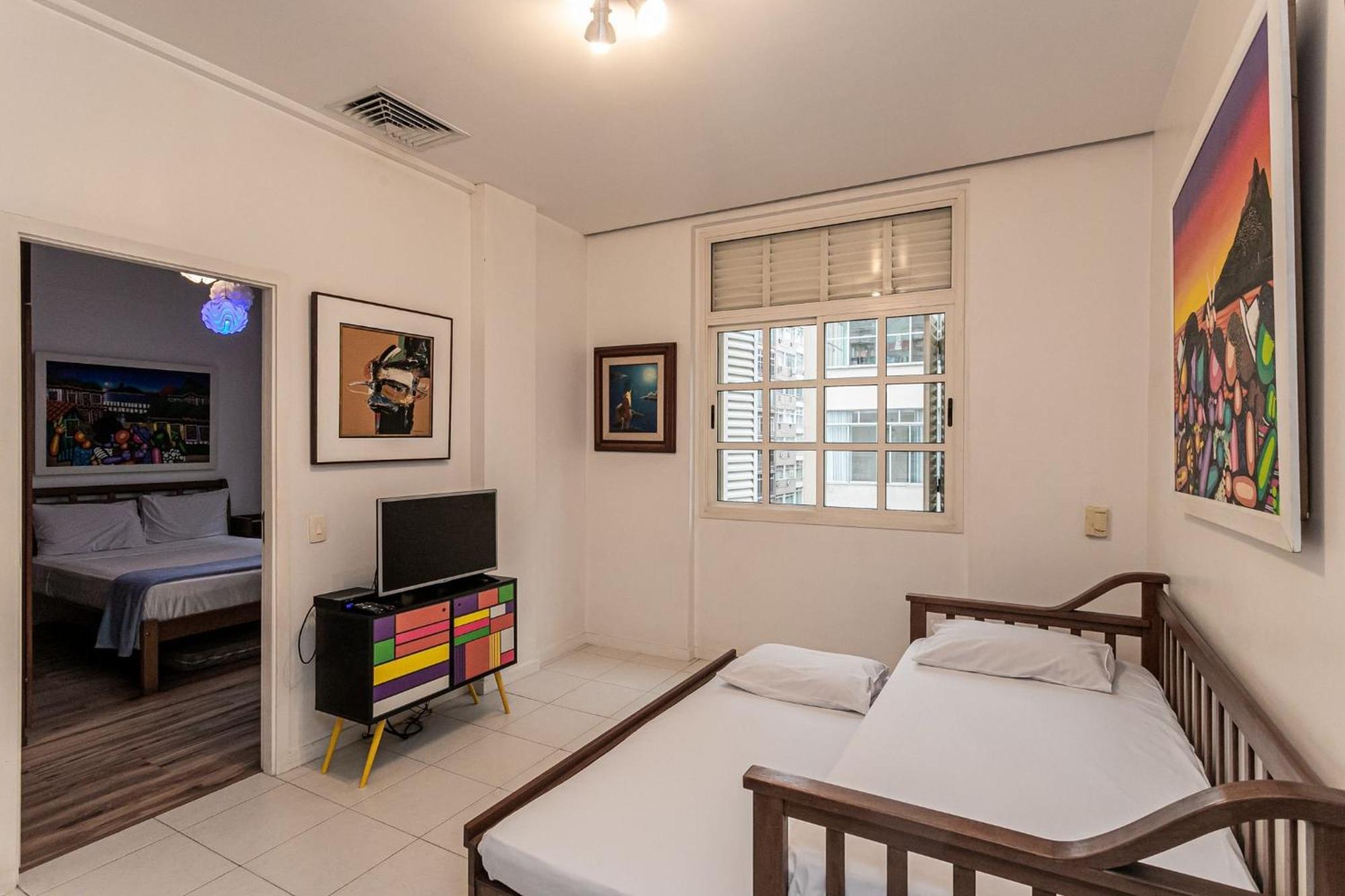 Predio Com Servicos Ao Lado Da De Copacabana Apartamento Río de Janeiro